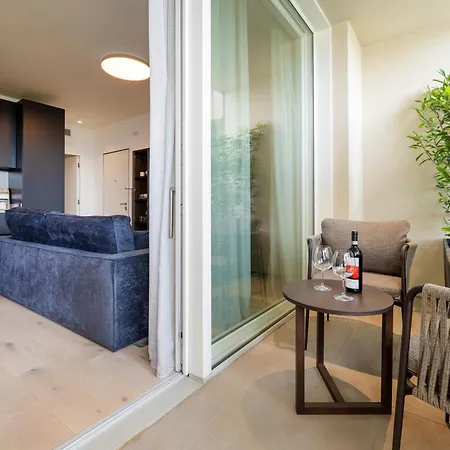 Comfort Battaglia * Milan